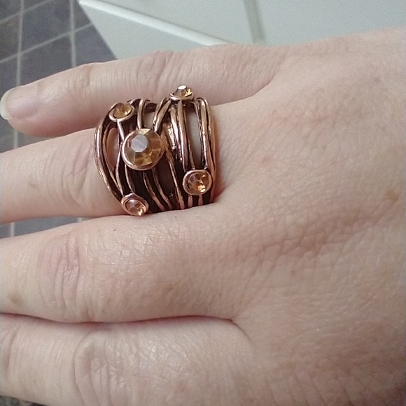 4 Gorgeous Stretch Rings! #R7 - Picture 5 of 8